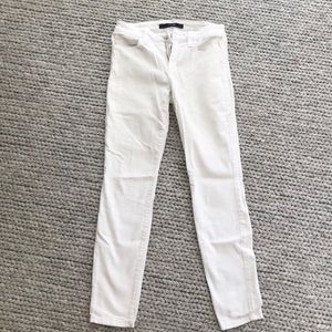 White Joes skinny jeans